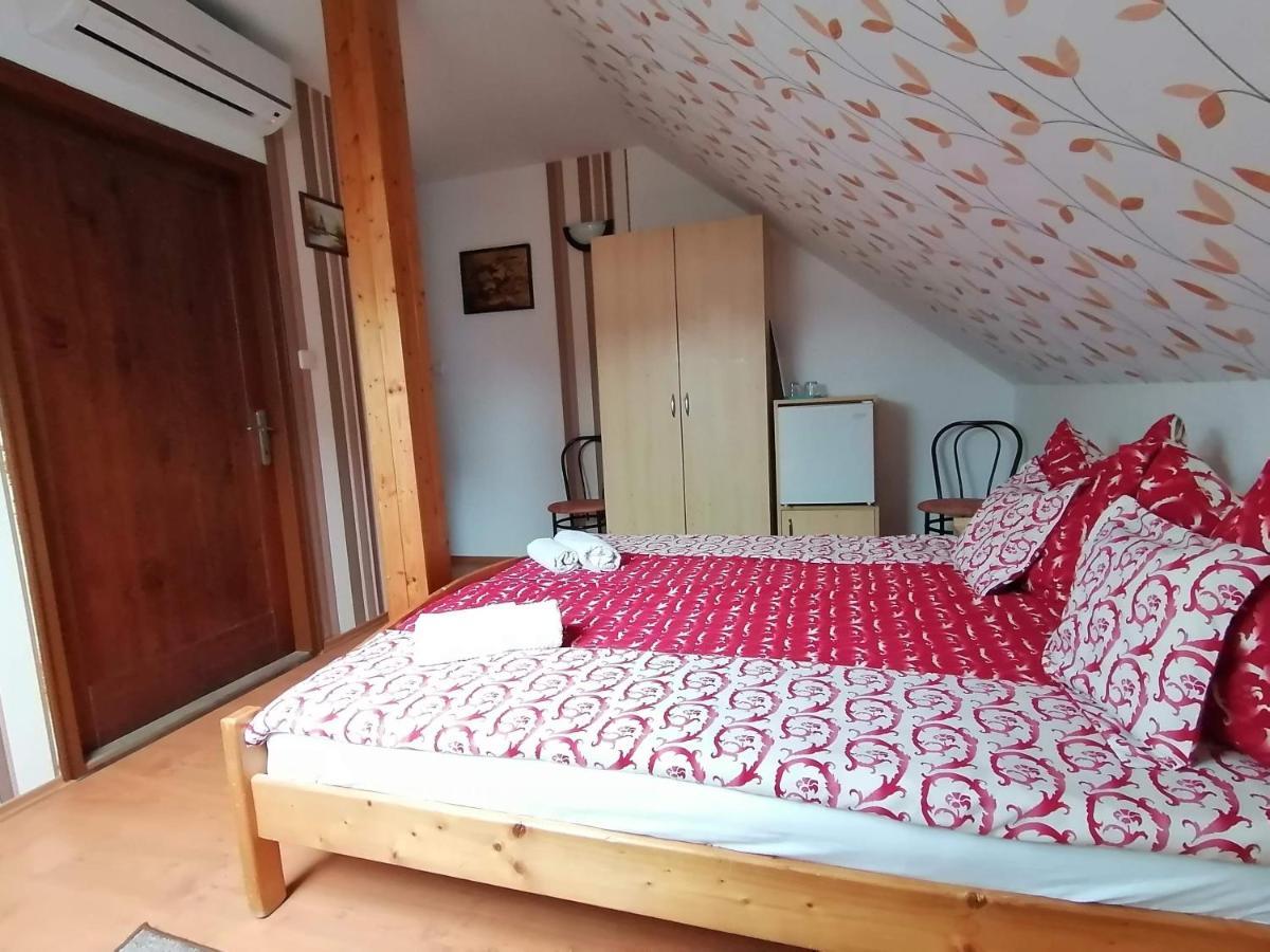 Bed and Breakfast Joós Panzió Sárvár Exterior foto